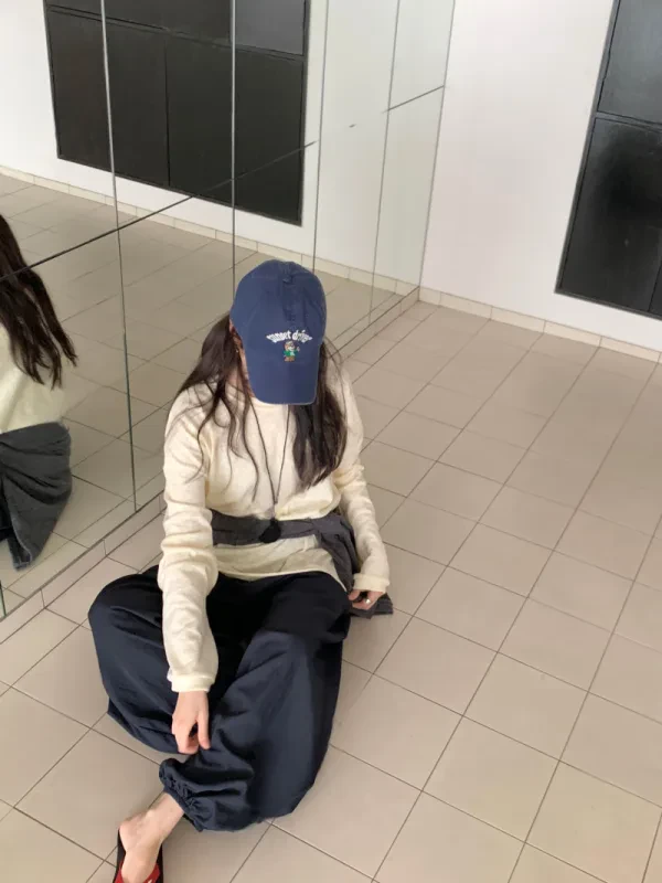 奶霜微光寬鬆長袖上衣
