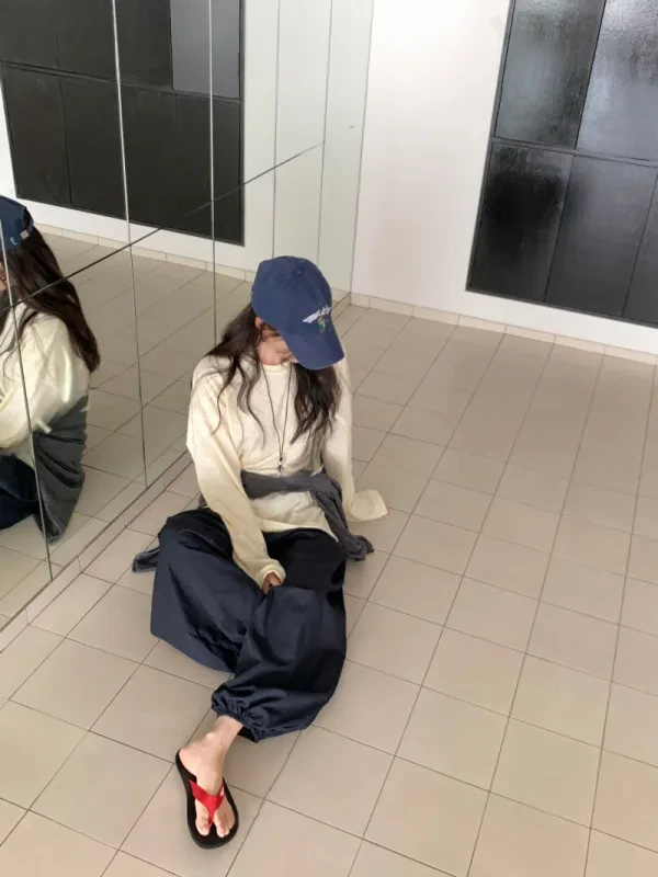 奶霜微光寬鬆長袖上衣